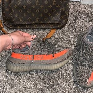Adidas Yeezy Boost 350 V2 Beluga 2.0